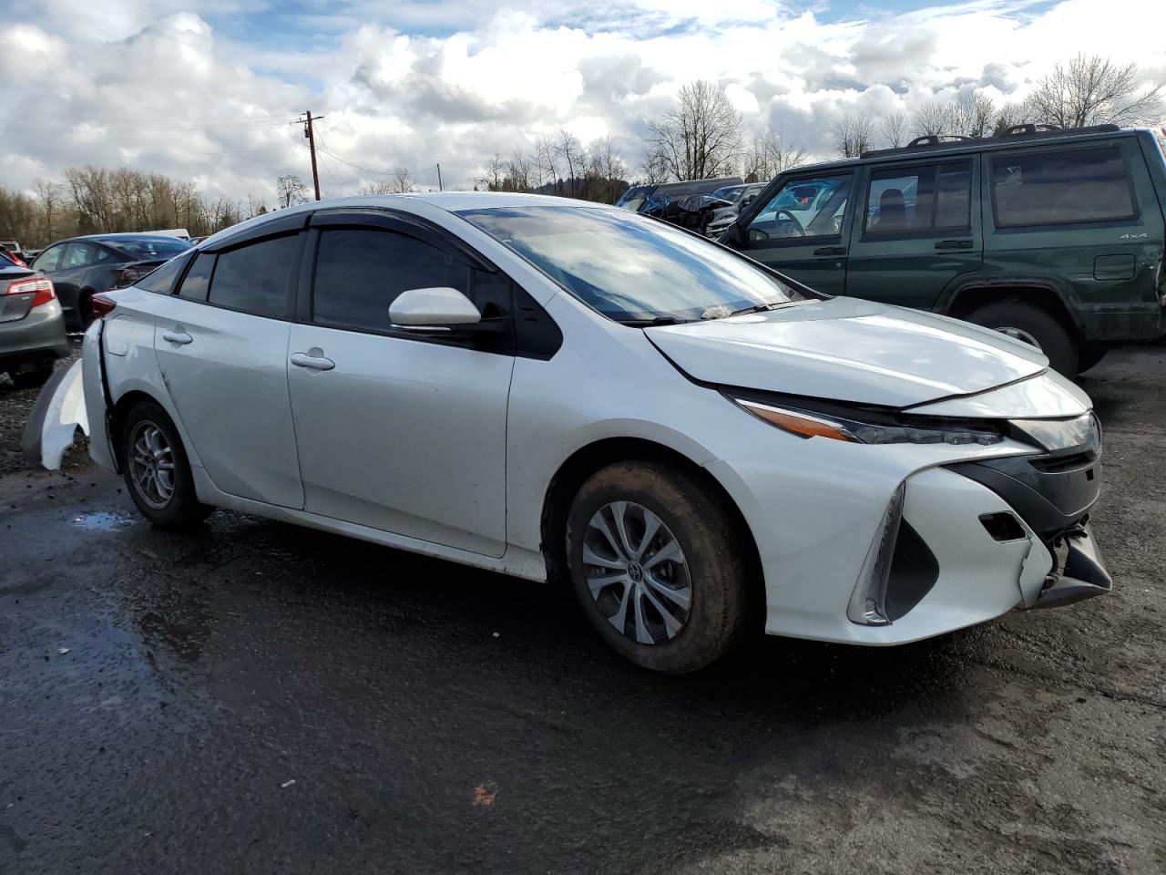 2022 TOYOTA PRIUS PRIME LE VIN:JTDKAMFP1N3222571