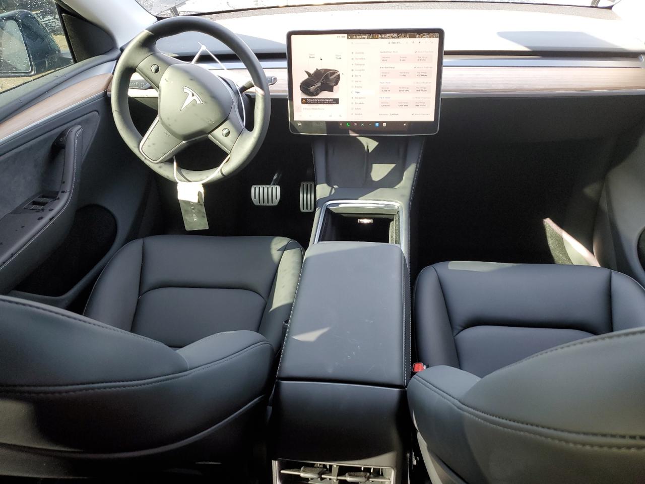 2024 TESLA MODEL Y  VIN:7SAYGDEF0RA295019