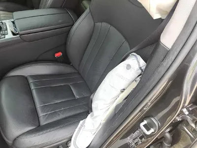 2016 Genesis G80 VIN: