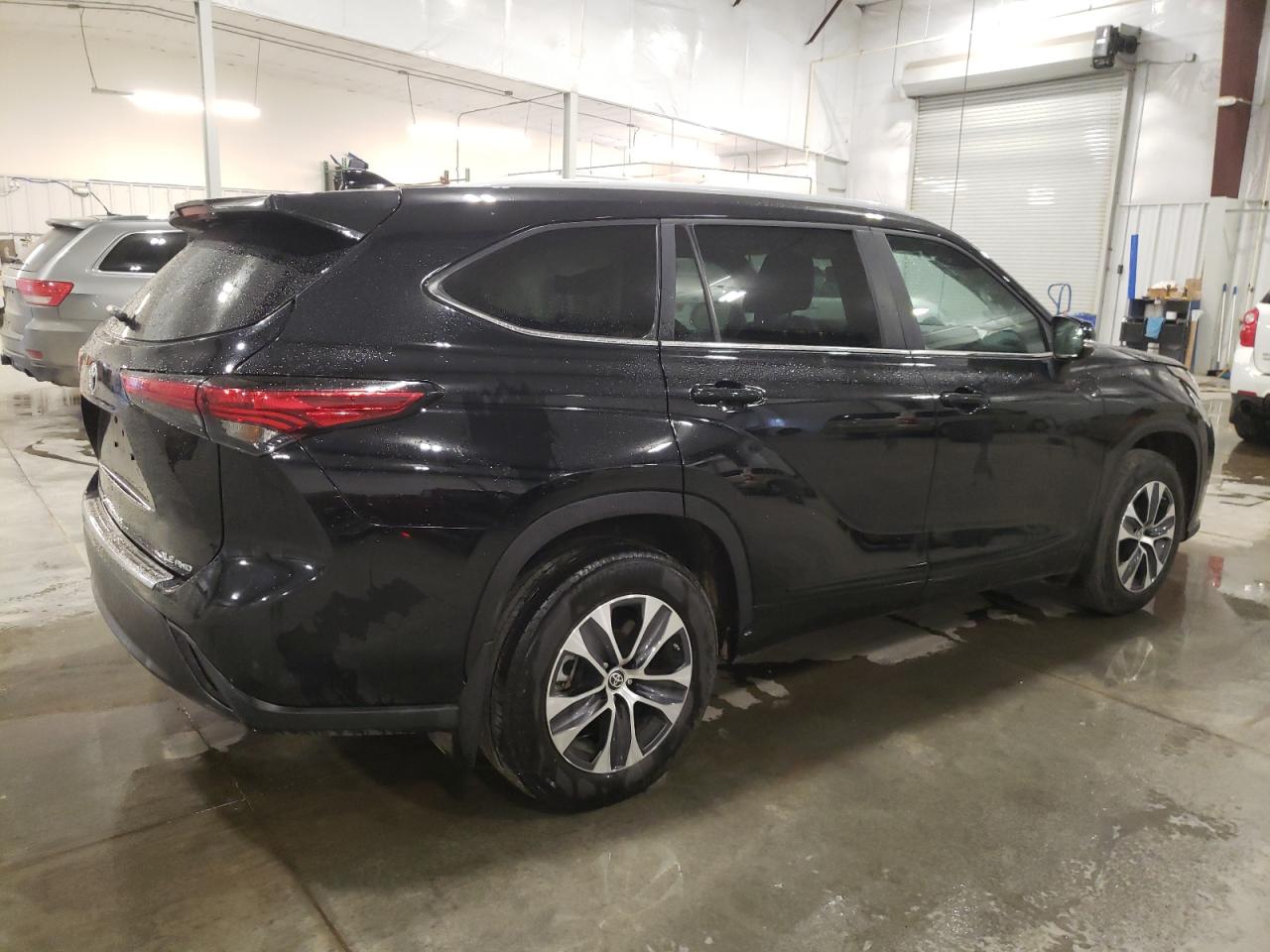 2023 TOYOTA HIGHLANDER L VIN:5TDKDRBH8PS027409