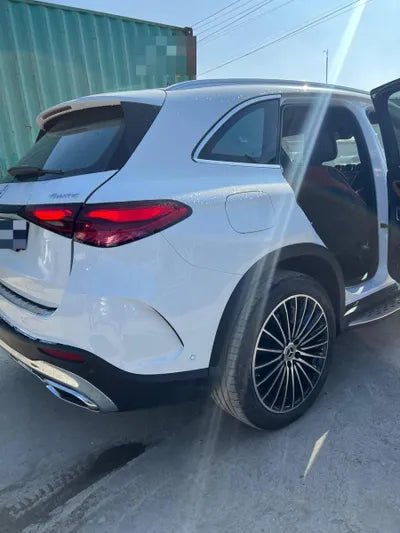 2023 Mercedes-Benz GLC 300 VIN: