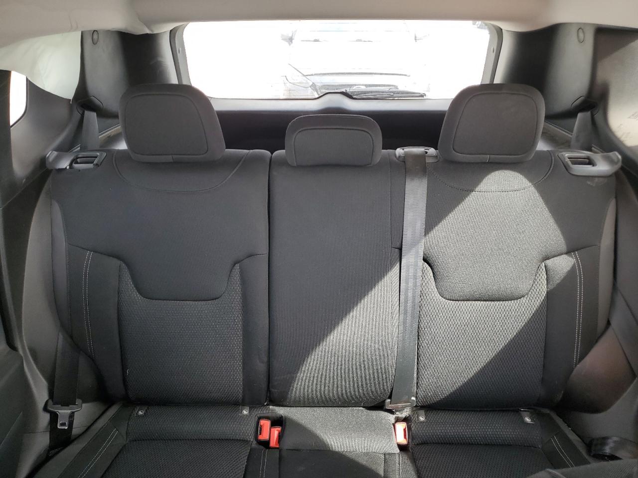 2023 JEEP RENEGADE LATITUDE VIN:ZACNJDB11PPP14737