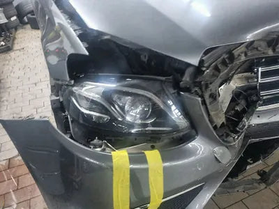 2019 Mercedes-Benz E 300 WDDZF4KB1KA689870 VIN:WDDZF4KB1KA689870