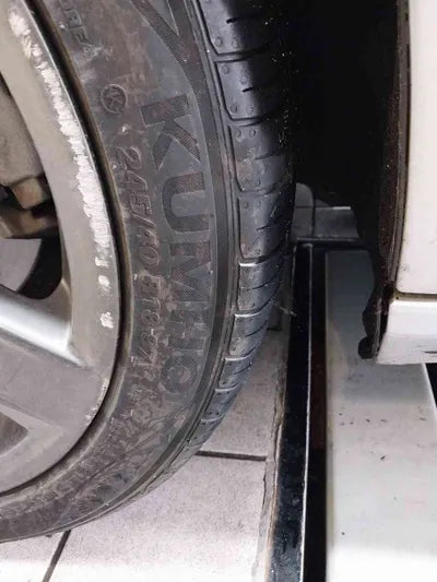 2015 Audi A4 WAUZZZ8K8FA113735 VIN:WAUZZZ8K8FA113735