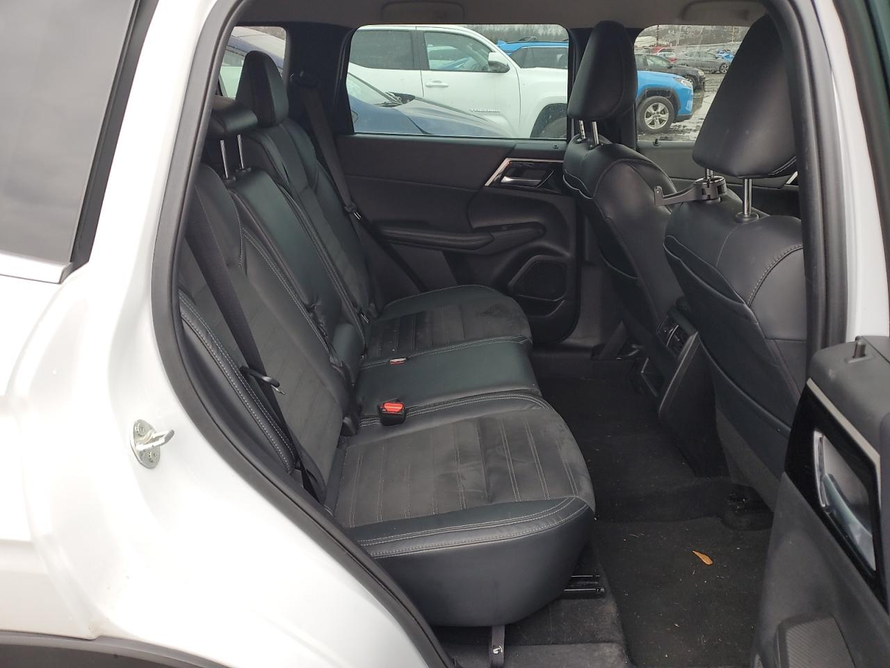 2022 MITSUBISHI OUTLANDER SE VIN:JTHGZ1B21R5074017