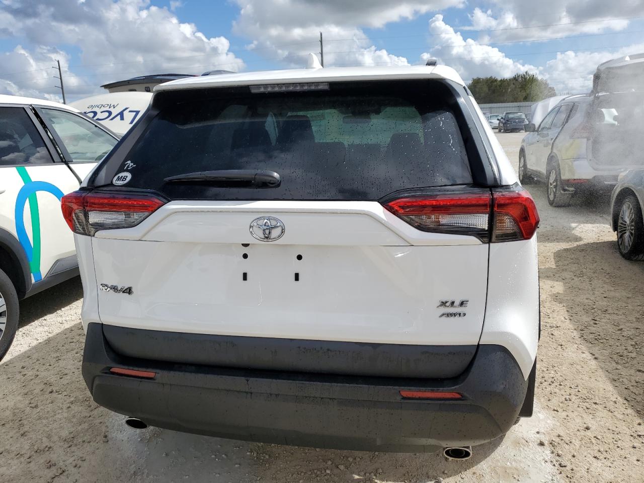 2022 TOYOTA RAV4 XLE VIN:2T3P1RFVXNC313497