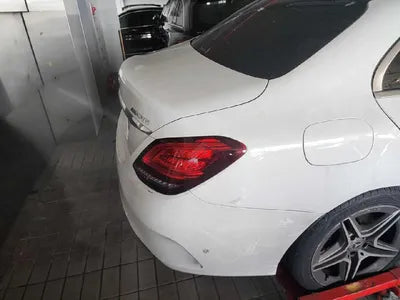 2021 Mercedes-Benz C 200 VIN: