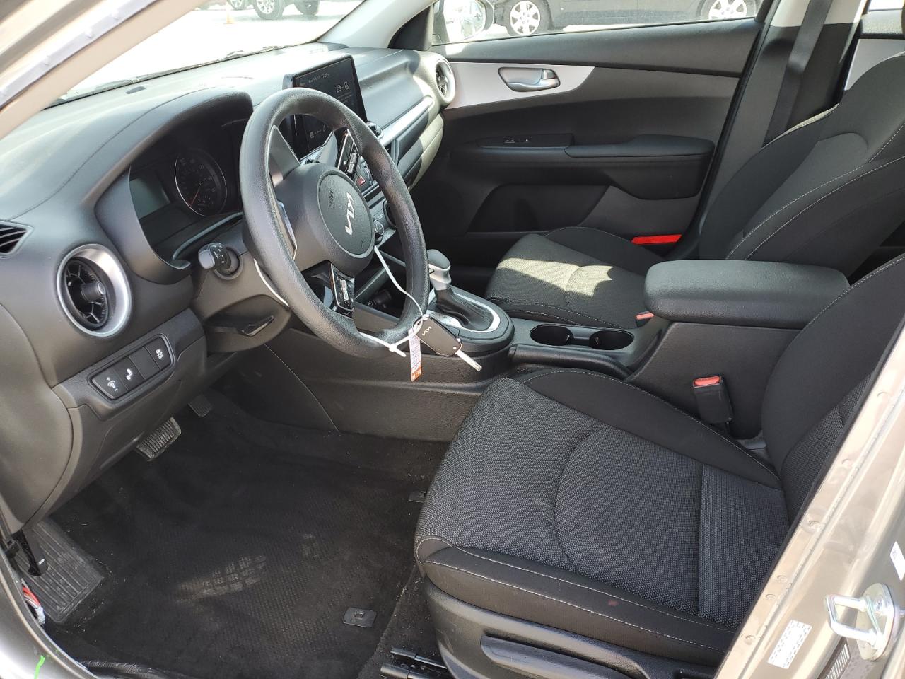 2024 KIA FORTE LX VIN:3KPF24AD9RE721838