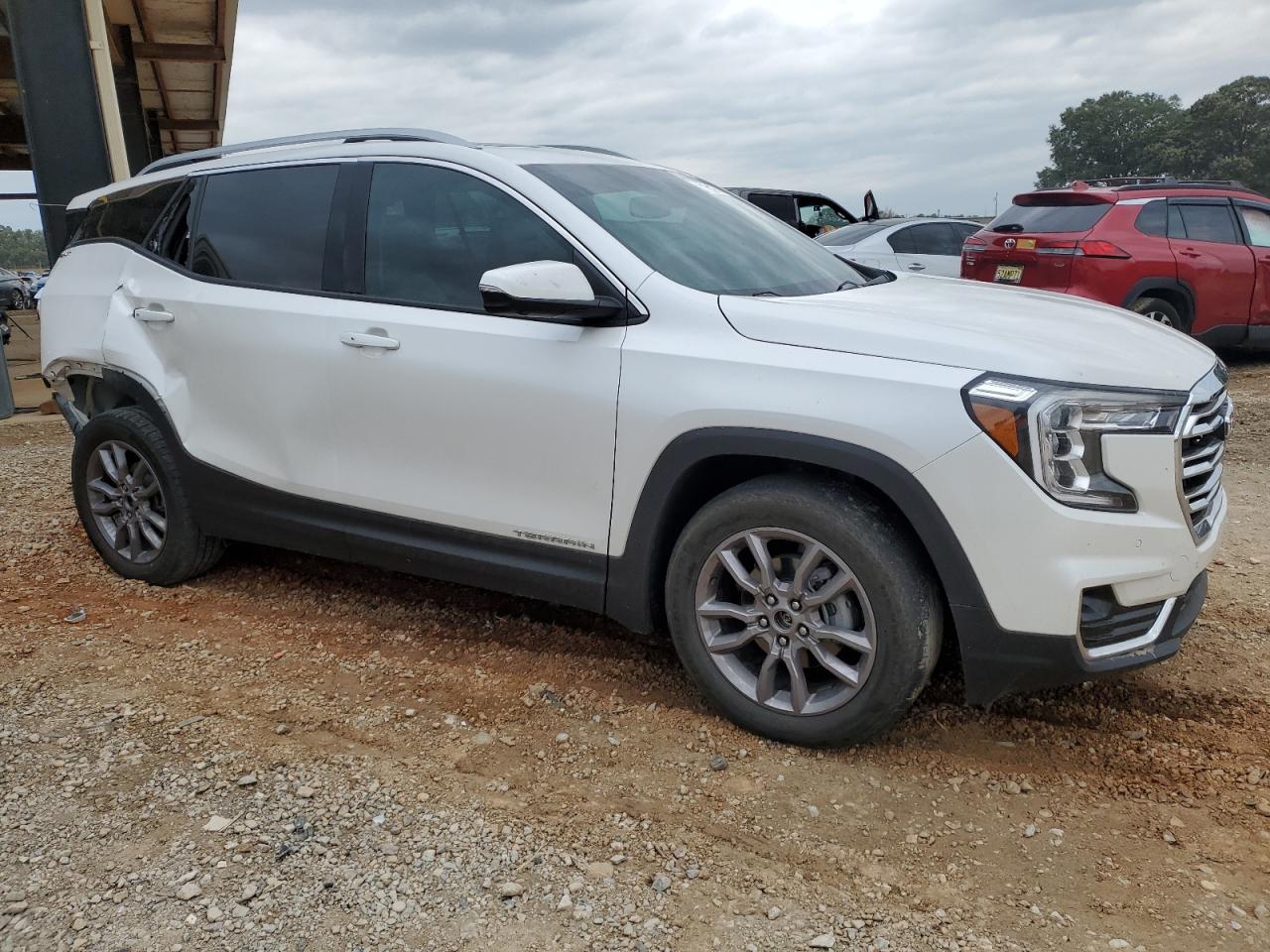 2024 GMC TERRAIN SLT VIN:3GKALPEG7RL279137