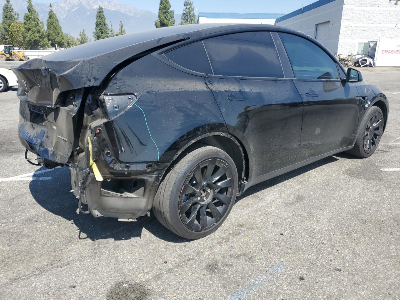 2022 TESLA MODEL Y  VIN:7SAYGDEEXNF349981