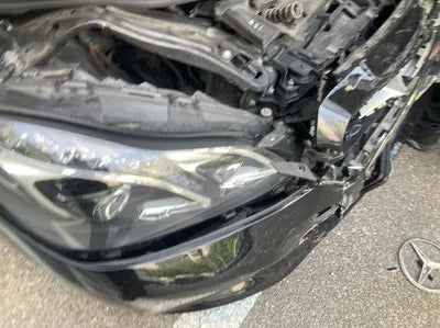 2015 Mercedes-Benz E 220 VIN: