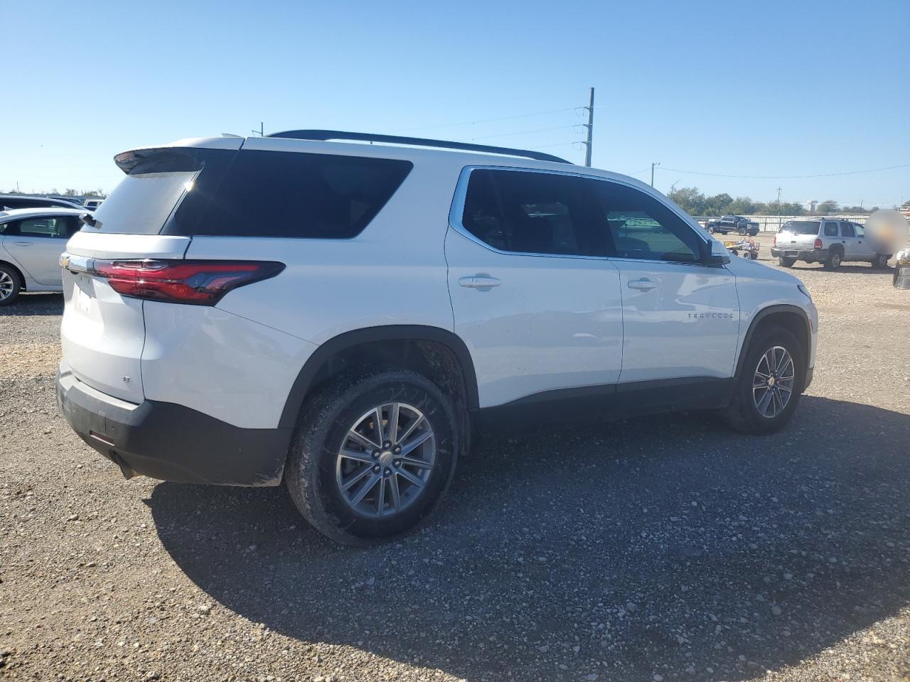2022 CHEVROLET TRAVERSE LT VIN:1GNERGKW6NJ124899