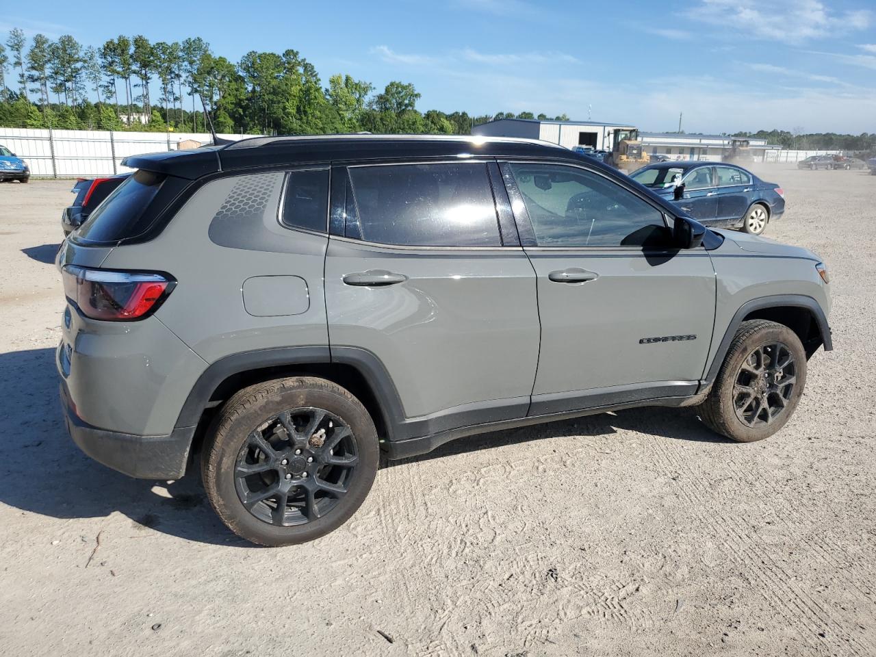 2023 JEEP COMPASS LATITUDE VIN:3C4NJDBN9PT557635