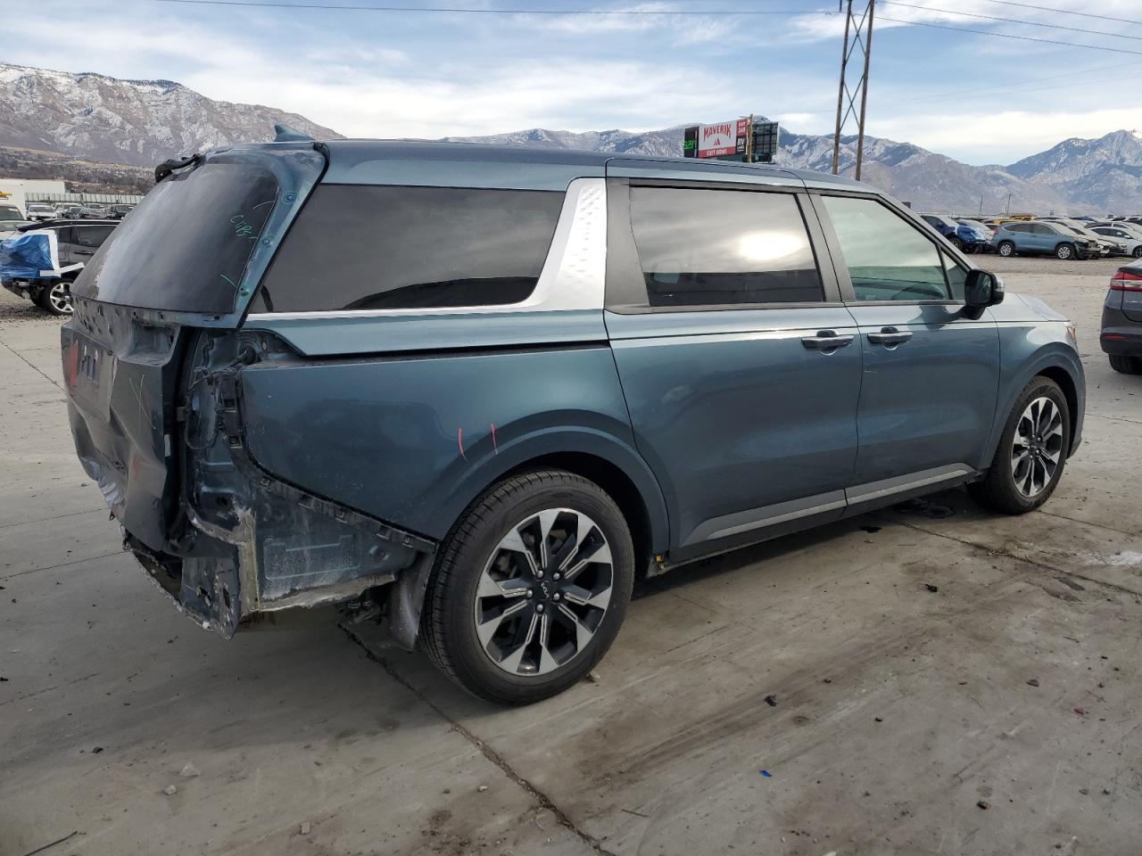 2023 KIA CARNIVAL EX VIN:KNDNC5H32P6198936