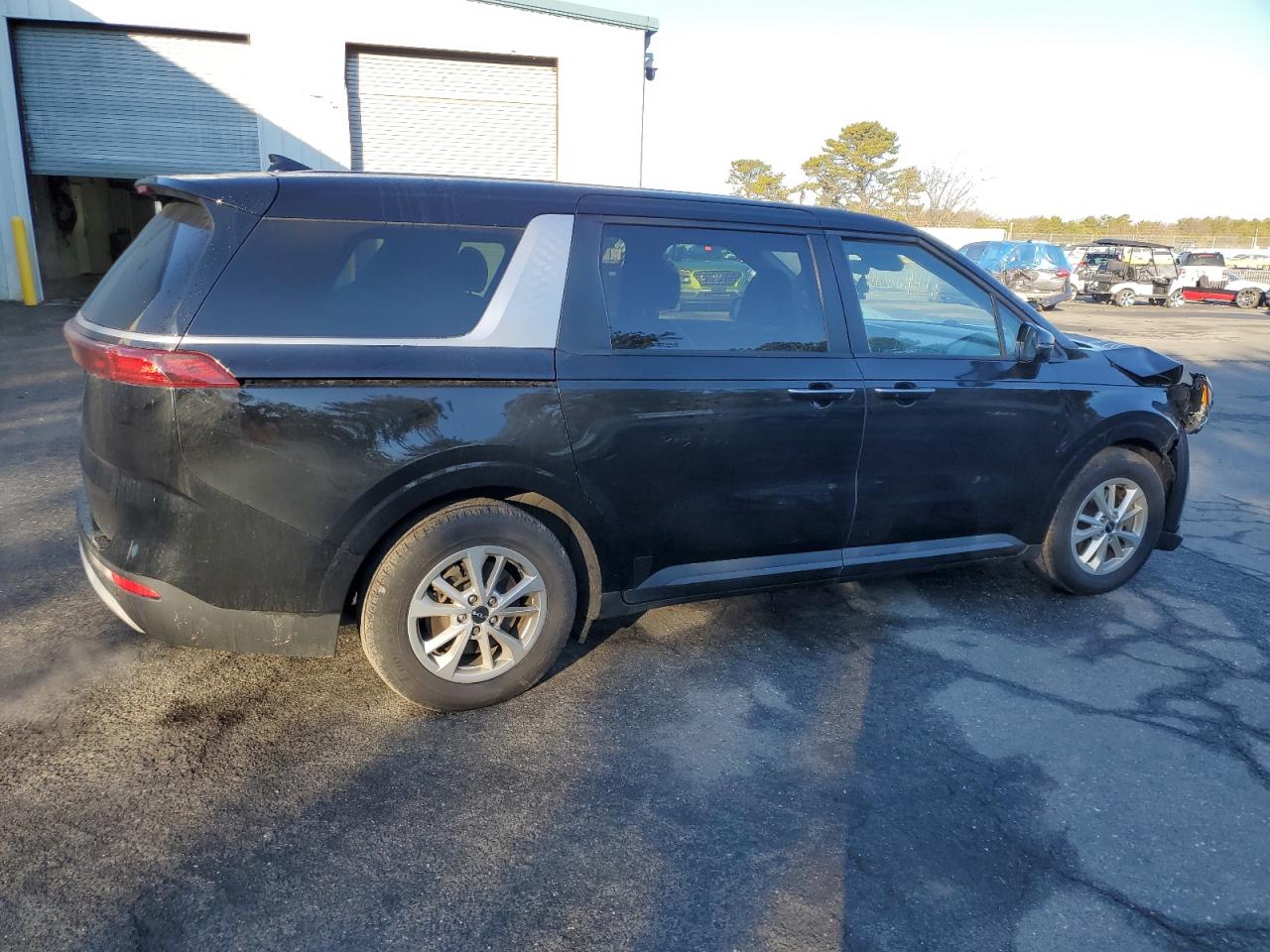 2022 KIA CARNIVAL LX VIN:KNDNB4H3XN6190223