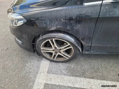 2015 Mercedes-Benz B 200 WDDMH0JBXFN125082 VIN:WDDMH0JBXFN125082