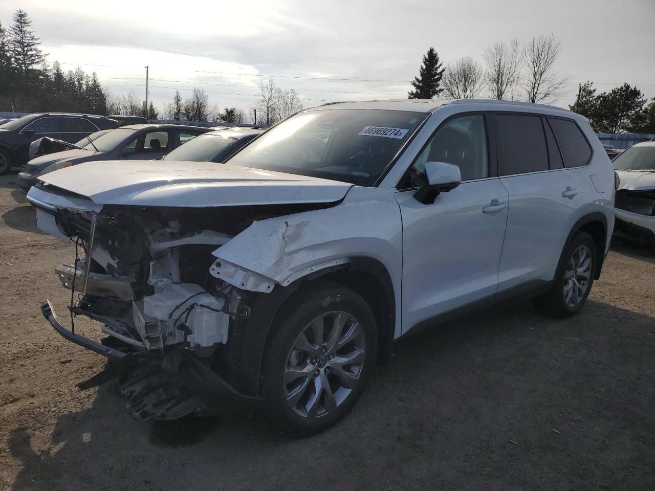 2024 TOYOTA GRAND HIGHLANDER XLE VIN:5TDAAAB59RS009581