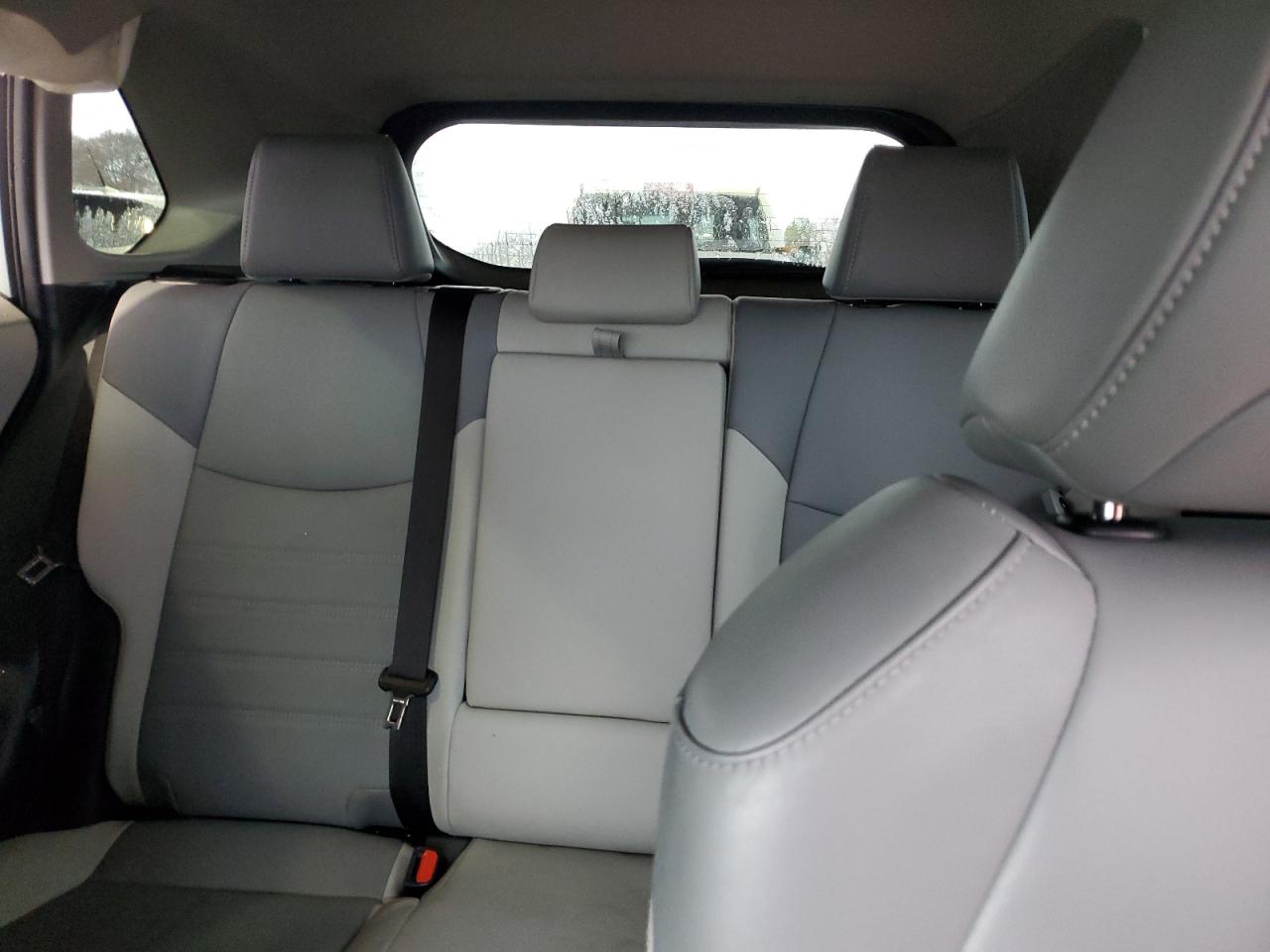 2022 TOYOTA RAV4 XLE PREMIUM VIN:JTMC1RFV2NJ023945