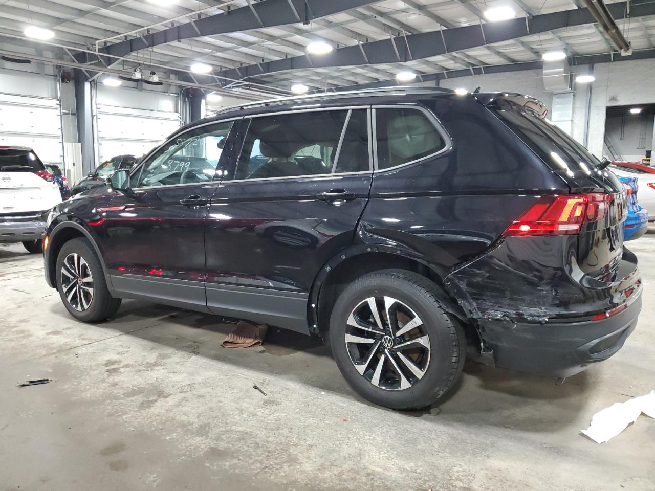 2023 VOLKSWAGEN TIGUAN S VIN:3VVFB7AX5PM112519