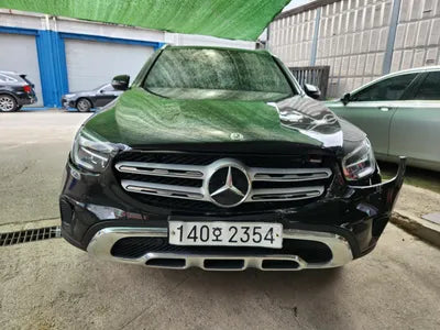 2020 Mercedes-Benz GLC 300 VIN: