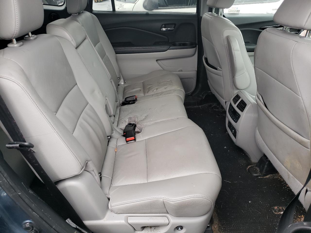 2022 HONDA PILOT TOURING VIN:5FNYF6H95NB002780