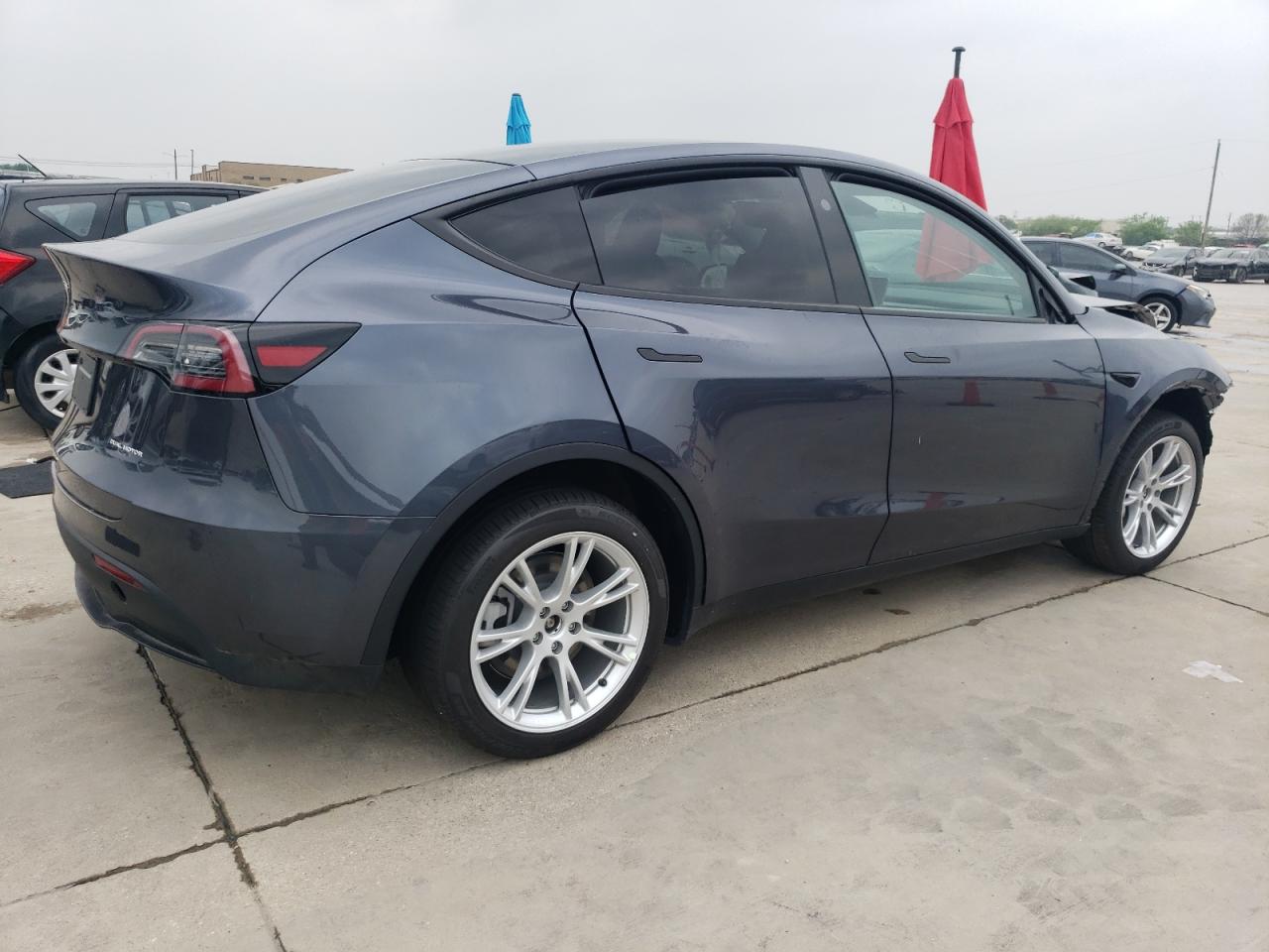 2023 TESLA MODEL Y  VIN:7SAYGDEE8PA186456