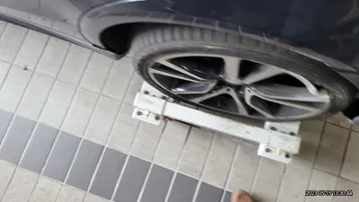 2015 Mercedes-Benz E 220 VIN: