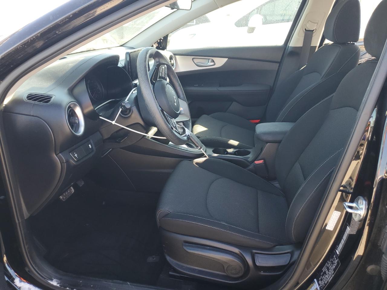 2023 KIA FORTE LX VIN:3KPF24AD4PE511080