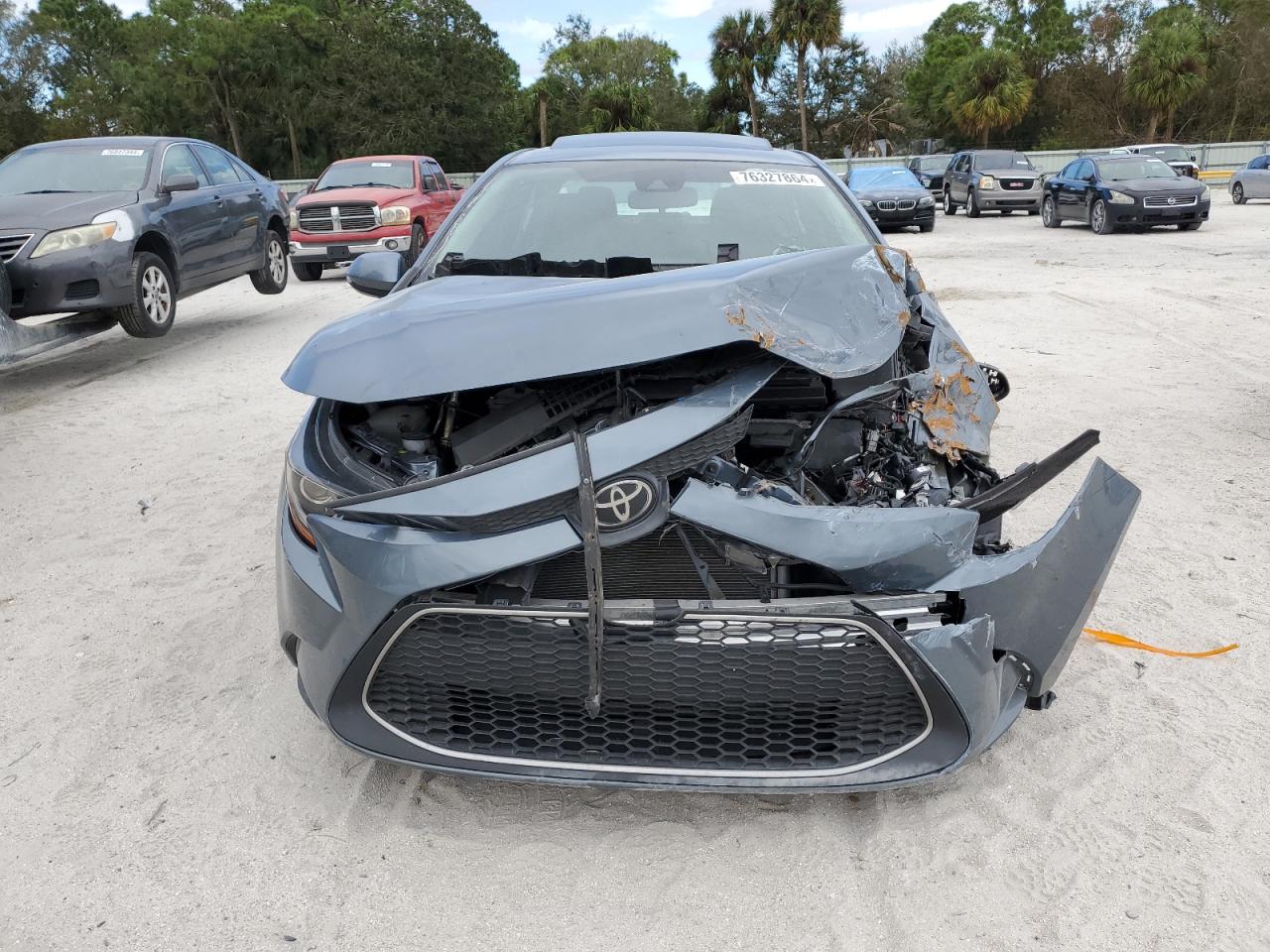 2022 TOYOTA COROLLA XLE VIN:5YFFPMAE5NP277523