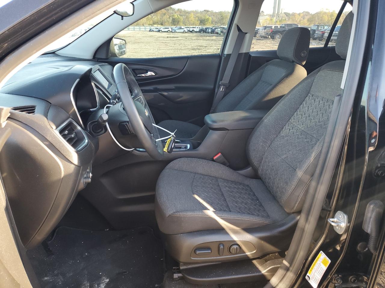 2023 CHEVROLET EQUINOX LT VIN:3GNAXUEG6PL160983