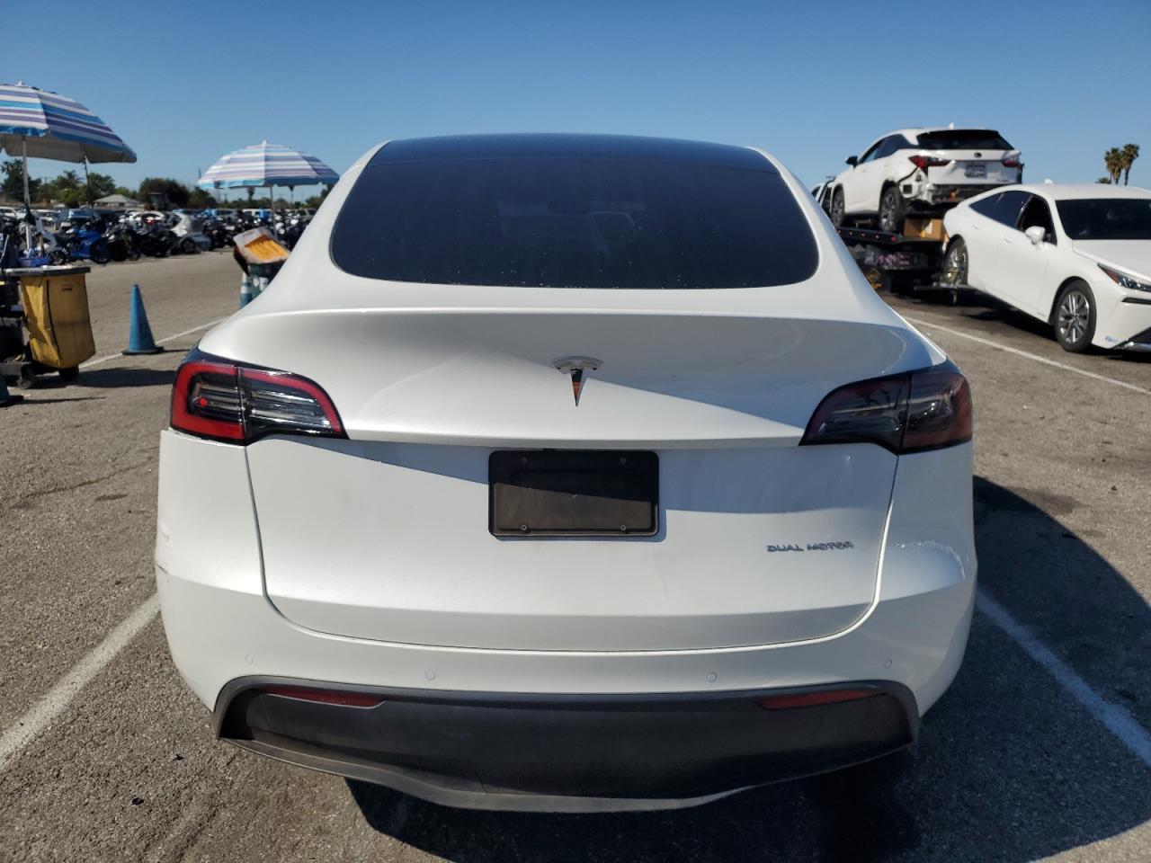 2022 TESLA MODEL Y  VIN:7SAYGAEE6NF554003