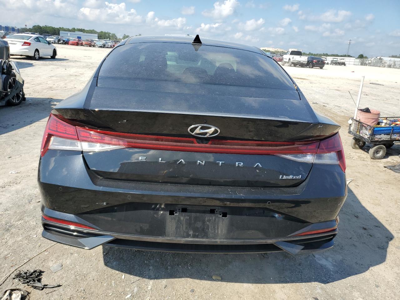 2022 HYUNDAI ELANTRA LIMITED VIN:KMHLP4AG6NU364740