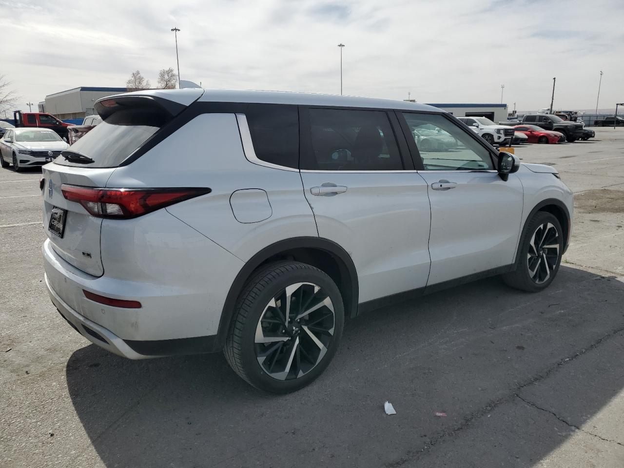 2023 MITSUBISHI OUTLANDER SE VIN:JA4J3UA88PZ030922