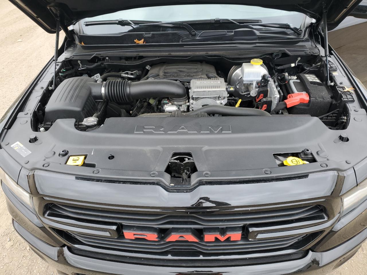 2022 RAM 1500 LARAMIE VIN:1C6SRFRT7NN419981