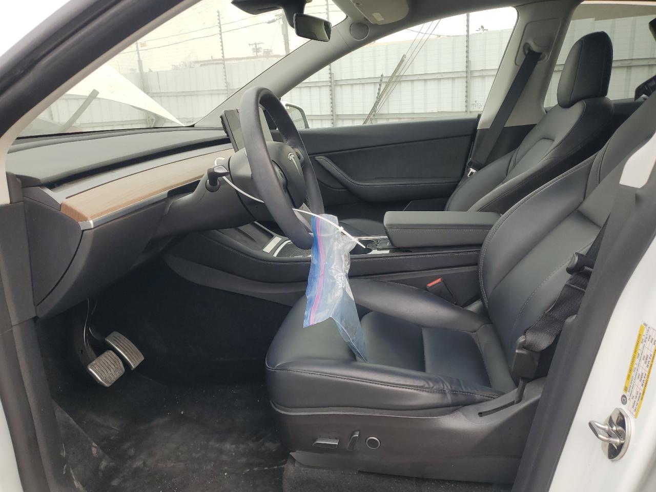 2022 TESLA MODEL Y  VIN:7SAYGDEE4NF443631