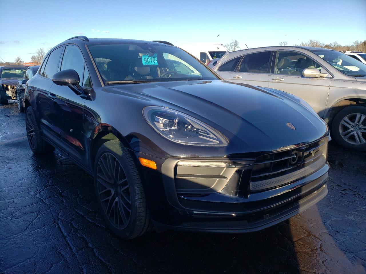 2022 PORSCHE MACAN  VIN:JTEES41AX82026891