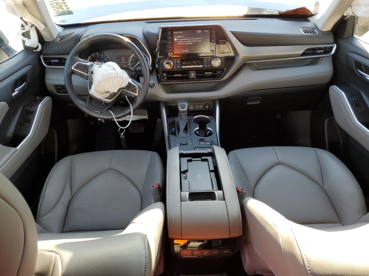 2022 TOYOTA HIGHLANDER XLE VIN:5TDGZRAH7NS125174