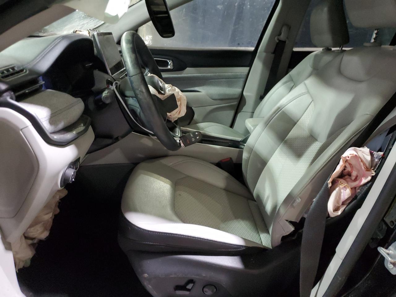 2022 JEEP COMPASS LATITUDE VIN:3C4NJDBB5NT216686
