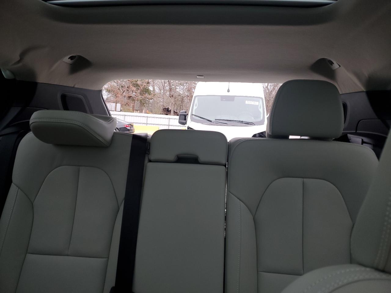 2024 VOLVO XC40 ULTIMATE VIN:YV4L12UM9R2300802