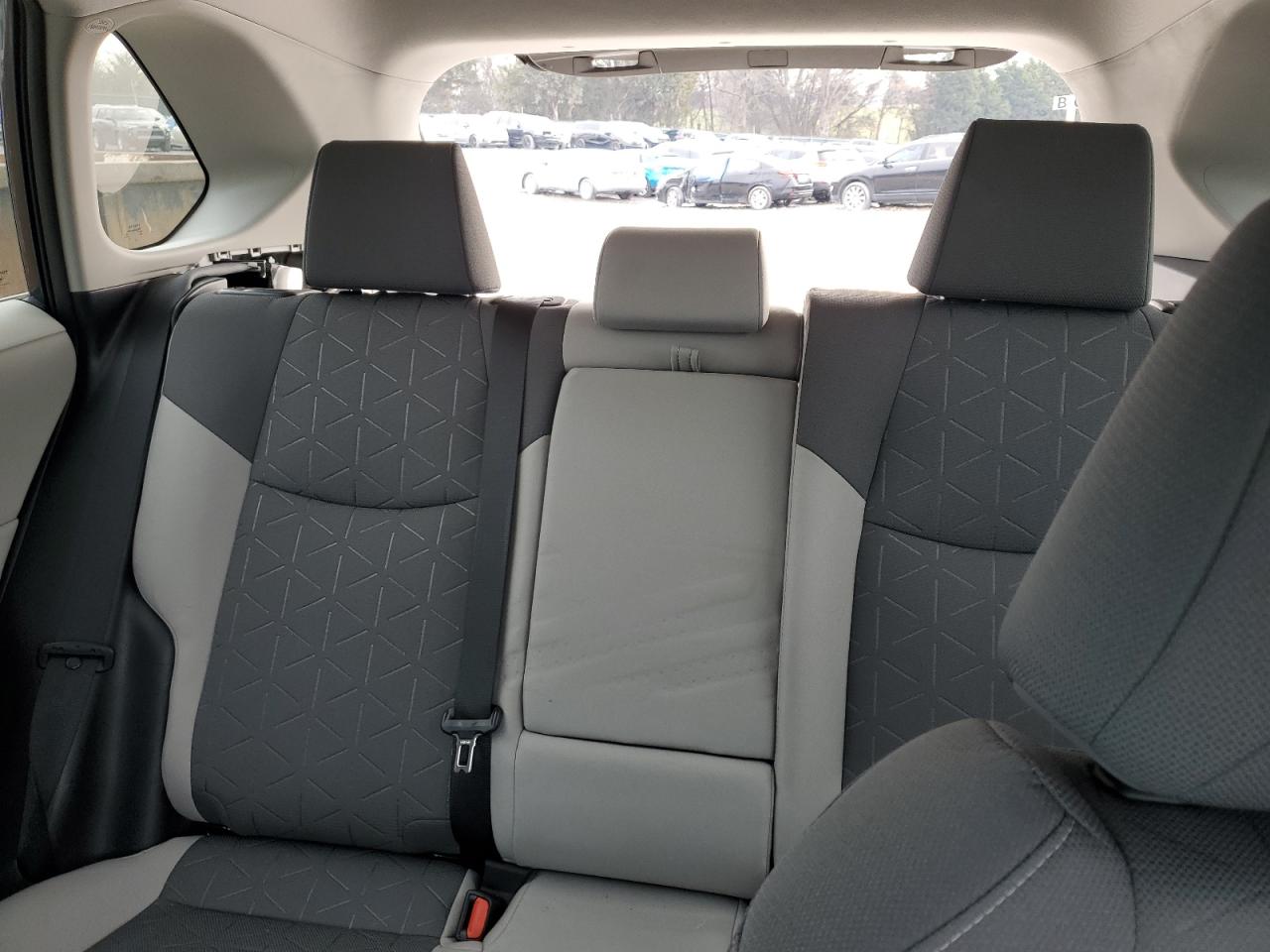 2022 TOYOTA RAV4 XLE VIN:2T3P1RFV1NW318344