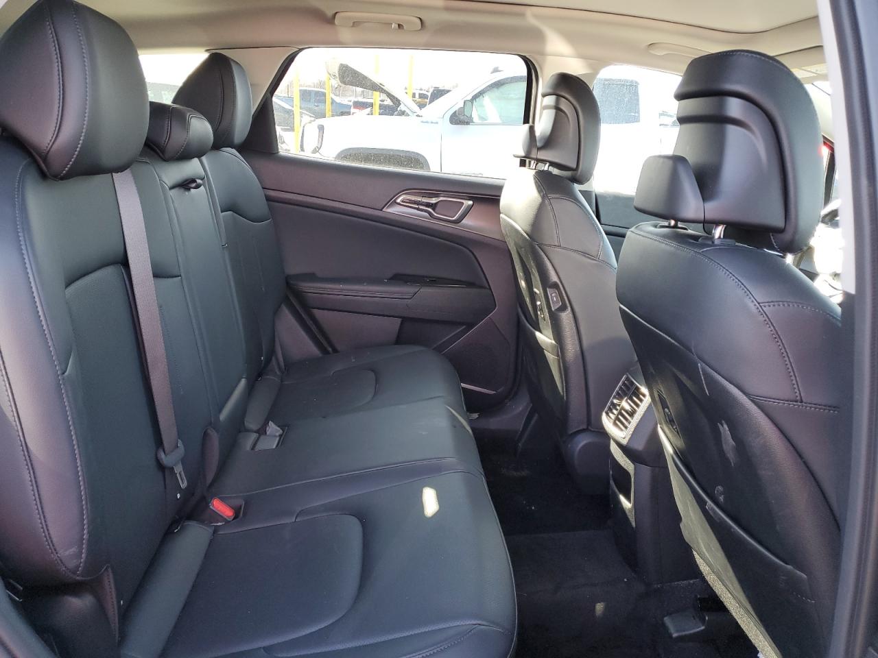 2023 KIA SPORTAGE EX VIN:KNDPVCAGXP7040326