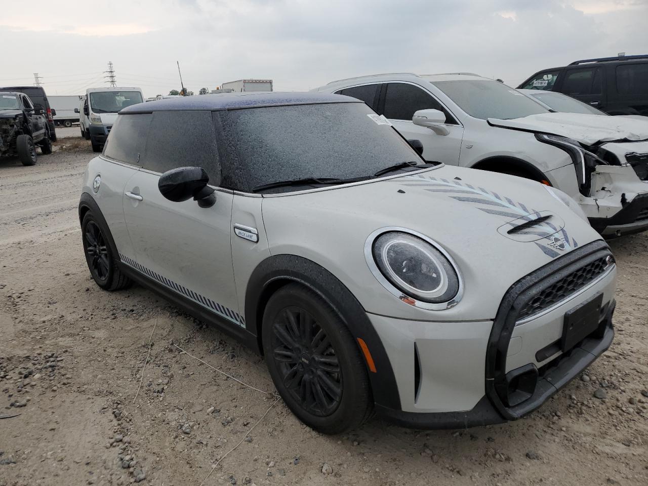 2022 MINI COOPER S VIN:WMW53DH03N2S32416