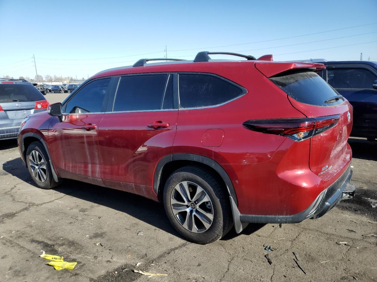 2024 TOYOTA HIGHLANDER LE VIN:5TDKDRBH5RS547134
