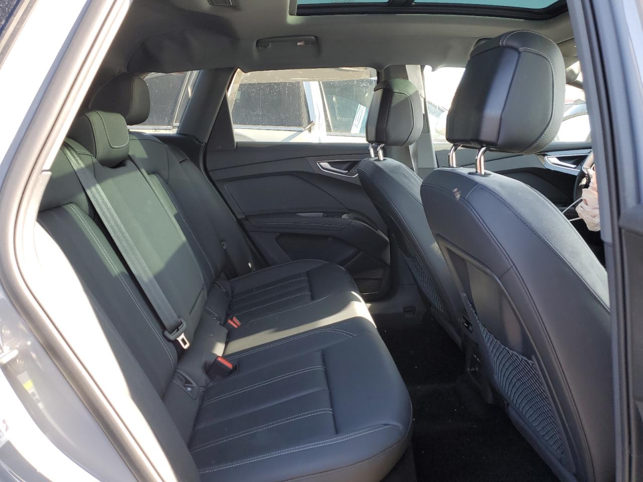 2024 AUDI Q4 E-TRON PREMIUM PLUS VIN:WA1LUBFZ8RP037816