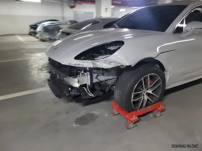 2023 Porsche Macan VIN: