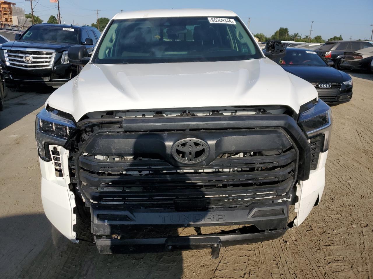 2022 TOYOTA TUNDRA DOUBLE CAB SR VIN:5TFKB5CD8NX001040