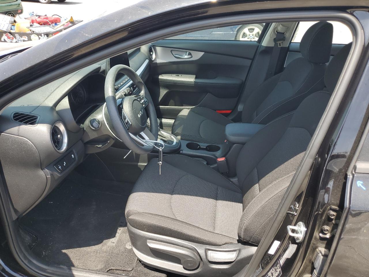 2022 KIA FORTE FE VIN:3KPF24AD9NE490823