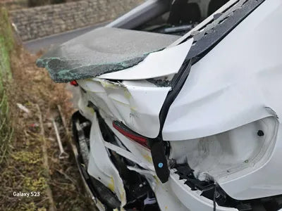 2018 BMW 320 613KMWBA8T3109JGB VIN:613KMWBA8T3109JGB