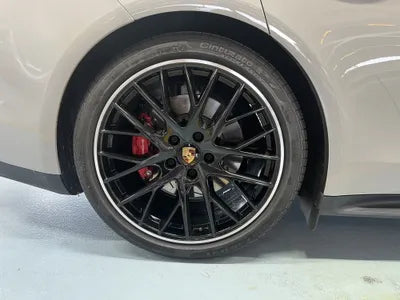 2022 Porsche Panamera VIN: