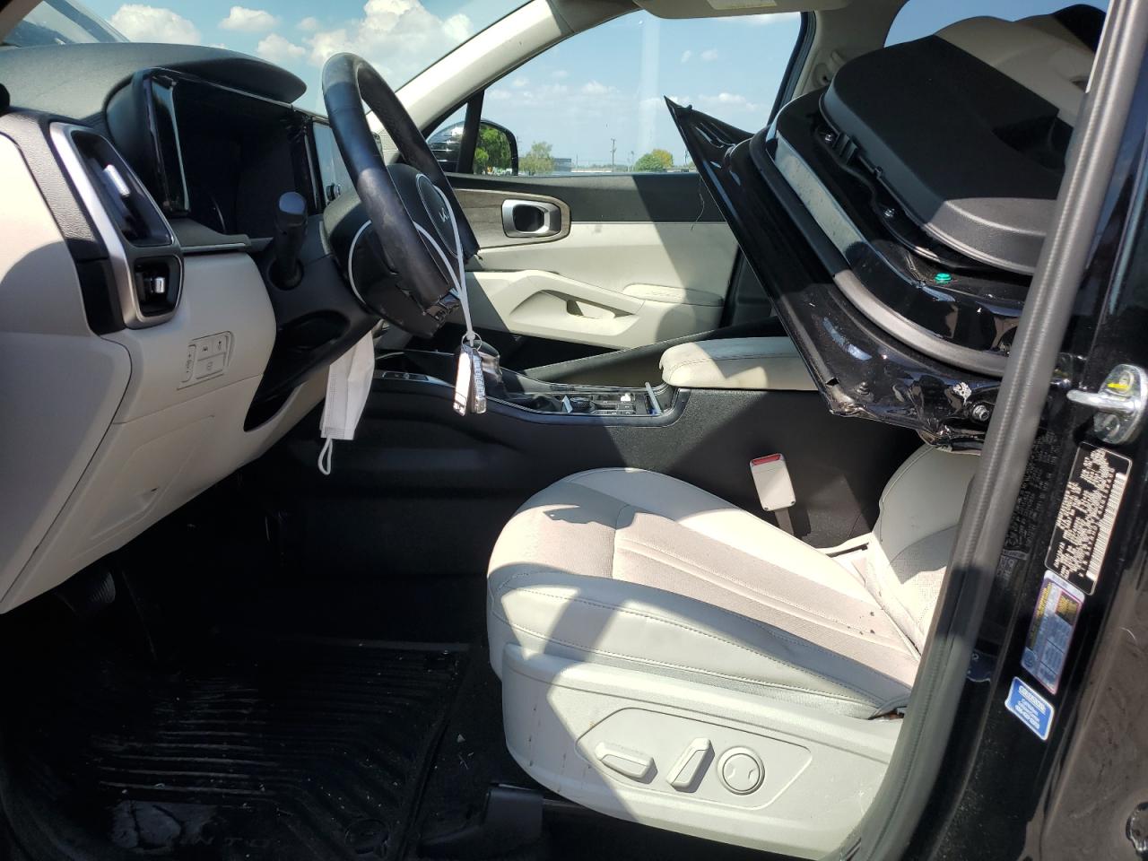 2022 KIA SORENTO EX VIN:5XYRHDLF4NG132400